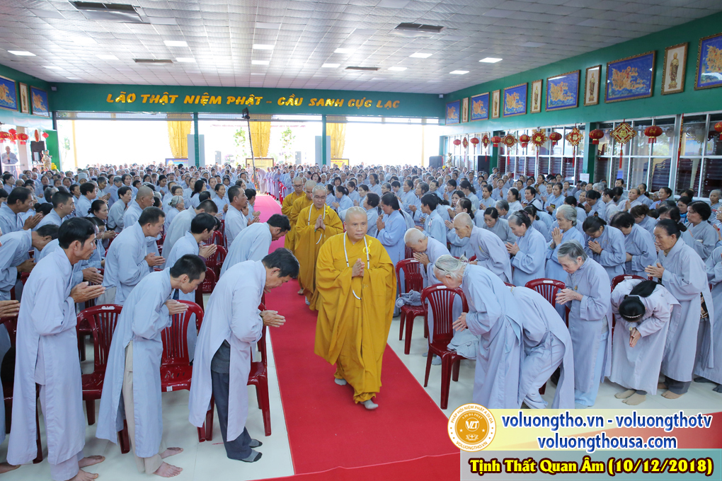hinh-anh-le-cung-duong-trai-tang-tai-chua-quan-the-am-ngay-09-12-2018-chua-quan-the-am-duc-trong-lam-dong-14.jpg