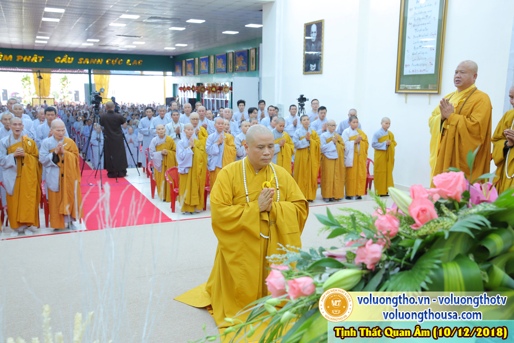 hinh-anh-le-cung-duong-trai-tang-tai-chua-quan-the-am-ngay-09-12-2018-chua-quan-the-am-duc-trong-lam-dong-15.jpg