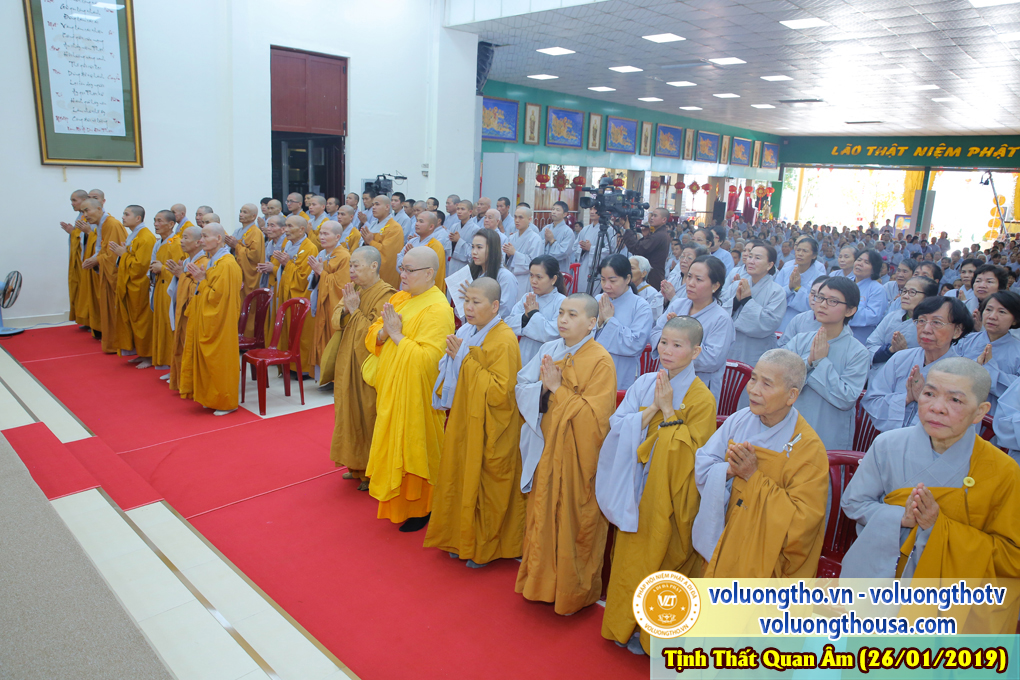 hinh-anh-le-cung-duong-trai-tang-tai-chua-quan-the-am-ngay-27-01-2019-chua-quan-the-am-duc-trong-lam-dong-20.jpg
