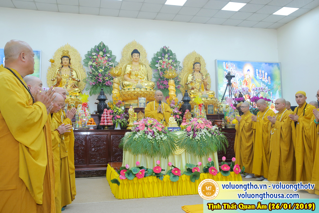 hinh-anh-le-cung-duong-trai-tang-tai-chua-quan-the-am-ngay-27-01-2019-chua-quan-the-am-duc-trong-lam-dong-21.jpg