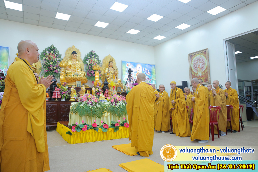 hinh-anh-le-cung-duong-trai-tang-tai-chua-quan-the-am-ngay-27-01-2019-chua-quan-the-am-duc-trong-lam-dong-8.jpg