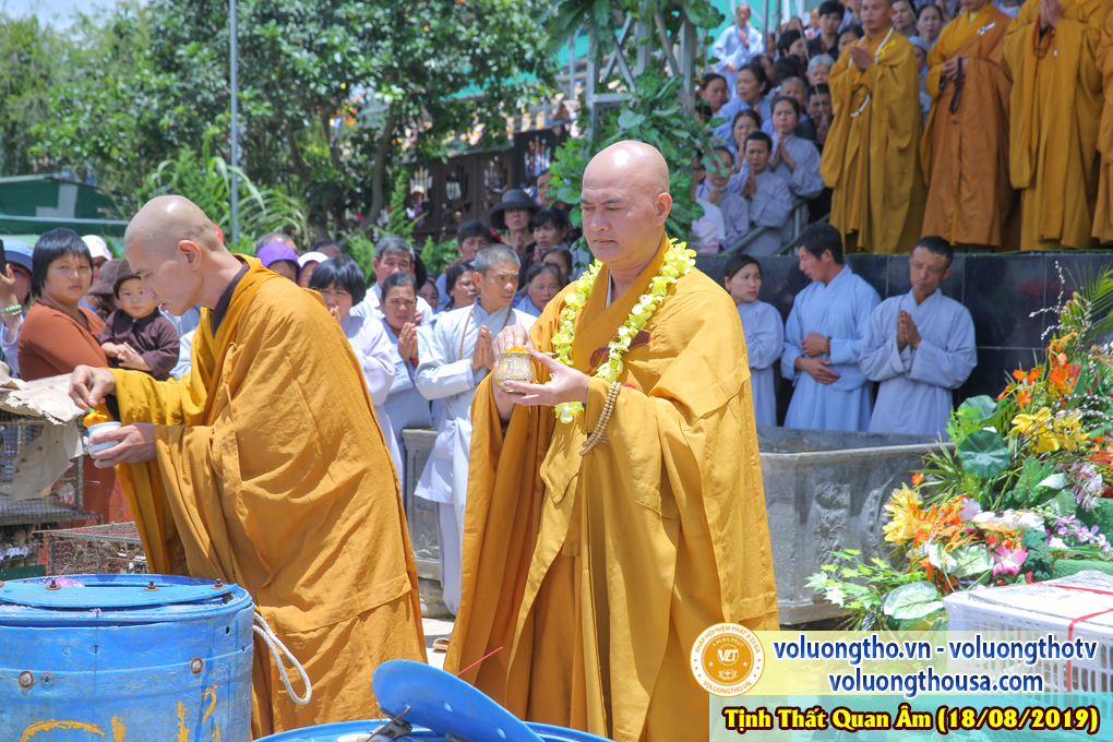 hinh-anh-le-gio-cu-ong-thien-chanh-than-phu-dd-thich-giac-nhan-ngay-18-07-ky-hoi-2019-chua-quan-the-am-duc-trong-lam-dong-64.jpg