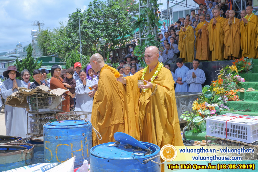 hinh-anh-le-gio-cu-ong-thien-chanh-than-phu-dd-thich-giac-nhan-ngay-18-07-ky-hoi-2019-chua-quan-the-am-duc-trong-lam-dong-65.jpg