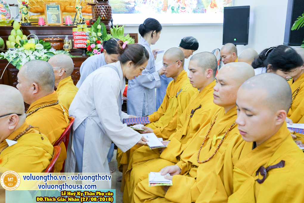 hinh-anh-le-huy-ky-cu-ong-tran-khu-ngay-26-08-2018-chua-quan-the-am-duc-trong-lam-dong-27.jpg