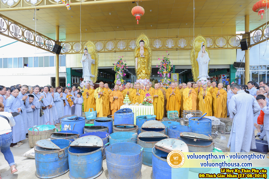 hinh-anh-le-huy-ky-cu-ong-tran-khu-ngay-26-08-2018-chua-quan-the-am-duc-trong-lam-dong-29.jpg