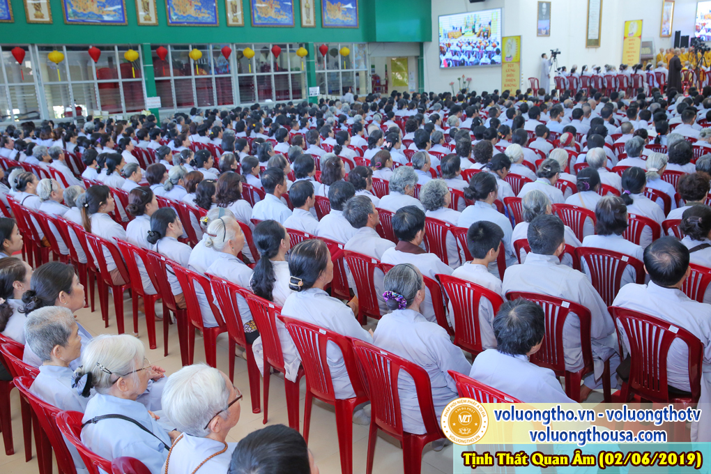 hinh-anh-le-khai-giang-lop-de-tu-quy-ngay-02-06-2019-chua-quan-the-am-duc-trong-lam-dong-15.jpg