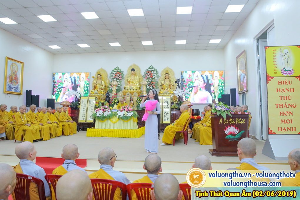 hinh-anh-le-khai-giang-lop-de-tu-quy-ngay-02-06-2019-chua-quan-the-am-duc-trong-lam-dong-26.jpg