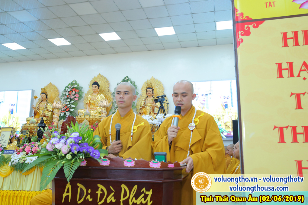 hinh-anh-le-khai-giang-lop-de-tu-quy-ngay-02-06-2019-chua-quan-the-am-duc-trong-lam-dong-3.jpg