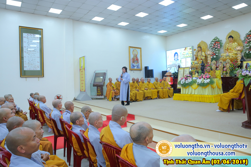 hinh-anh-le-khai-giang-lop-de-tu-quy-ngay-02-06-2019-chua-quan-the-am-duc-trong-lam-dong-33.jpg