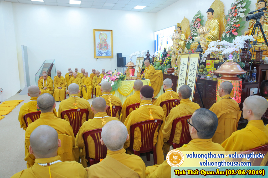hinh-anh-le-khai-giang-lop-de-tu-quy-ngay-02-06-2019-chua-quan-the-am-duc-trong-lam-dong-55.jpg