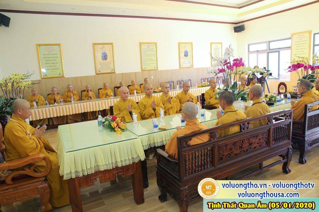 hinh-anh-le-tat-nien-tai-chua-quan-the-am-nam-2019-chua-quan-the-am-duc-trong-lam-dong-12.jpg