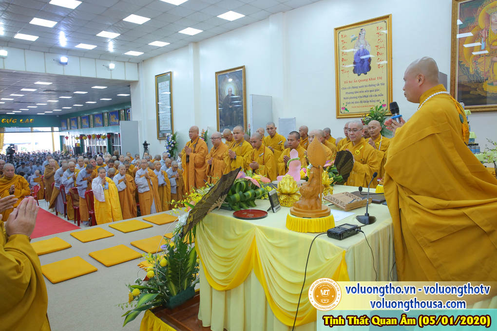 hinh-anh-le-tat-nien-tai-chua-quan-the-am-nam-2019-chua-quan-the-am-duc-trong-lam-dong-21.jpg