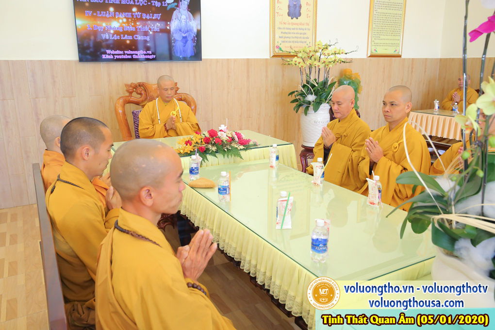 hinh-anh-le-tat-nien-tai-chua-quan-the-am-nam-2019-chua-quan-the-am-duc-trong-lam-dong-23.jpg