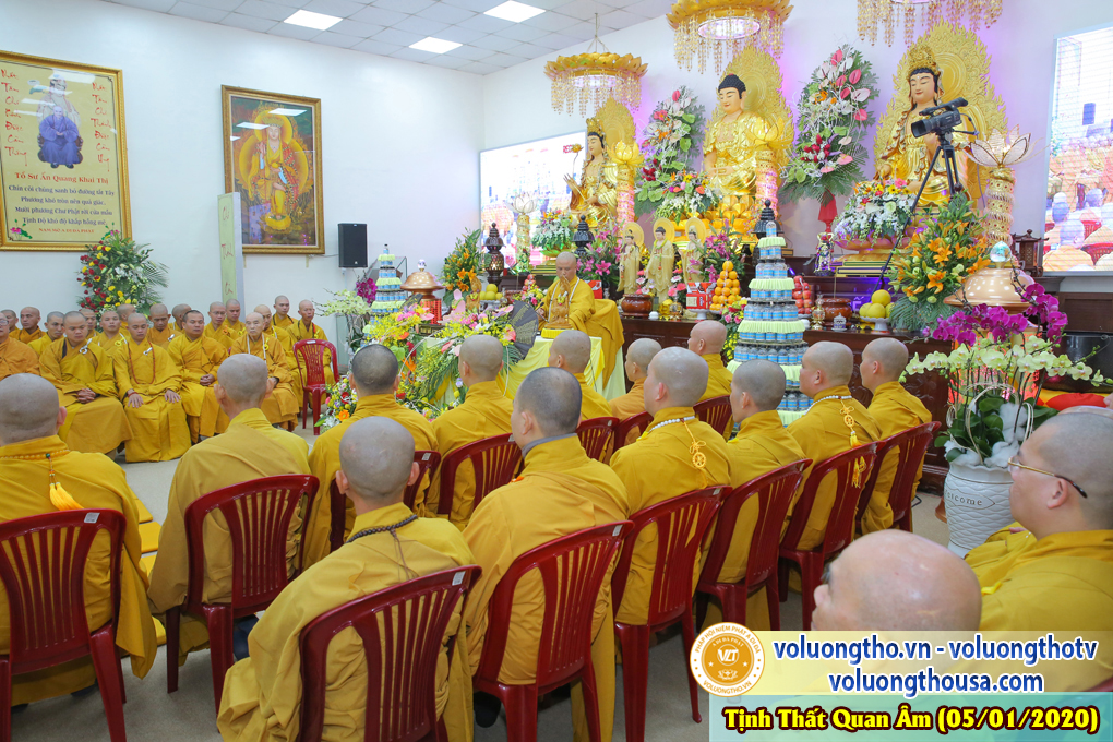 hinh-anh-le-tat-nien-tai-chua-quan-the-am-nam-2019-chua-quan-the-am-duc-trong-lam-dong-25.jpg