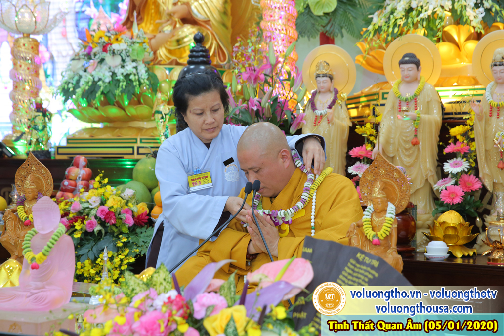 hinh-anh-le-tat-nien-tai-chua-quan-the-am-nam-2019-chua-quan-the-am-duc-trong-lam-dong-38.jpg