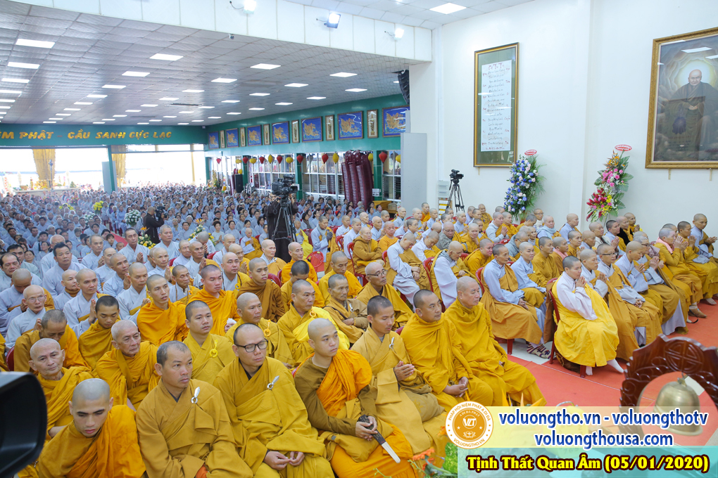 hinh-anh-le-tat-nien-tai-chua-quan-the-am-nam-2019-chua-quan-the-am-duc-trong-lam-dong-43.jpg
