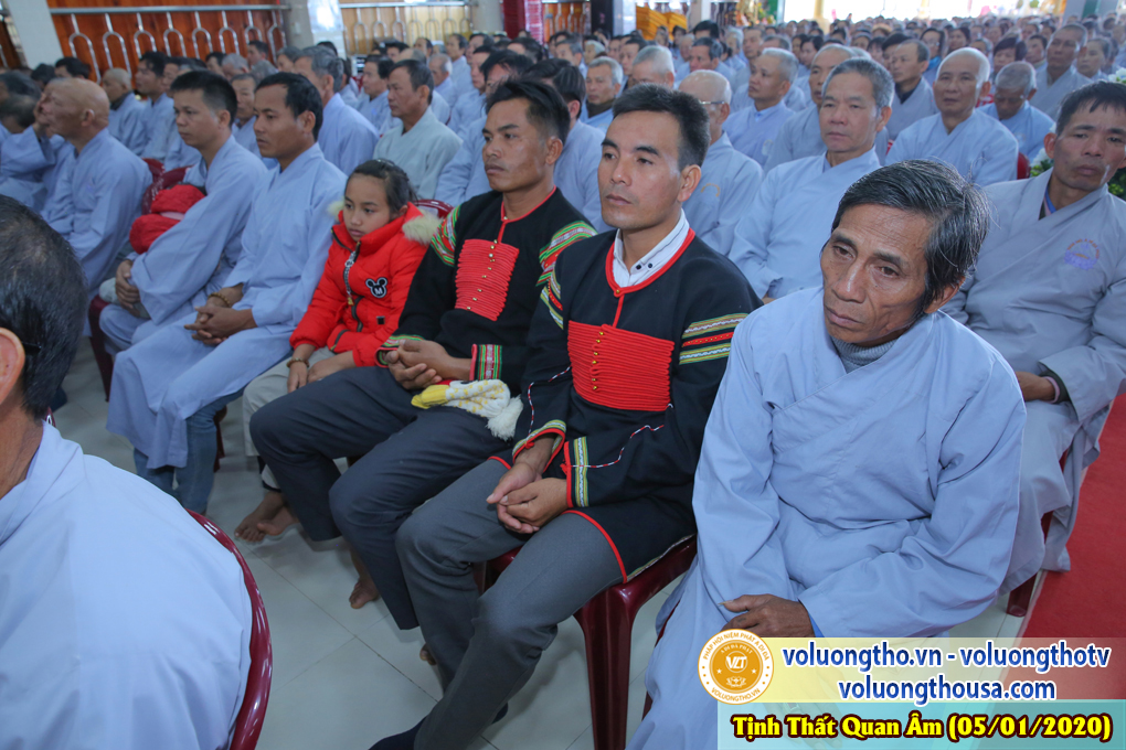 hinh-anh-le-tat-nien-tai-chua-quan-the-am-nam-2019-chua-quan-the-am-duc-trong-lam-dong-48.jpg