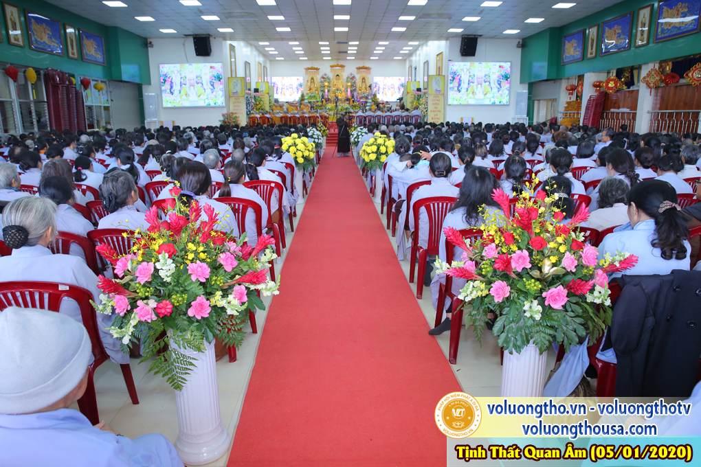 hinh-anh-le-tat-nien-tai-chua-quan-the-am-nam-2019-chua-quan-the-am-duc-trong-lam-dong-50.jpg
