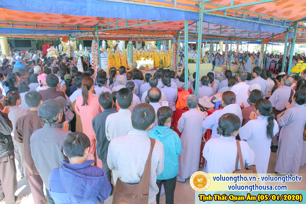 hinh-anh-le-tat-nien-tai-chua-quan-the-am-nam-2019-chua-quan-the-am-duc-trong-lam-dong-66.jpg