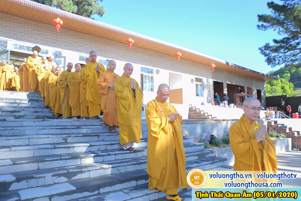 hinh-anh-le-tat-nien-tai-chua-quan-the-am-nam-2019-chua-quan-the-am-duc-trong-lam-dong-69.jpg