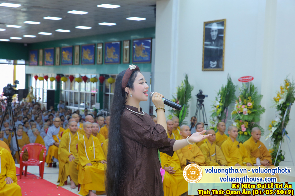 hinh-anh-le-tri-an-su-truong-tai-chua-quan-the-am-ngay-01-05-2019-chua-quan-the-am-duc-trong-lam-dong-3.jpg