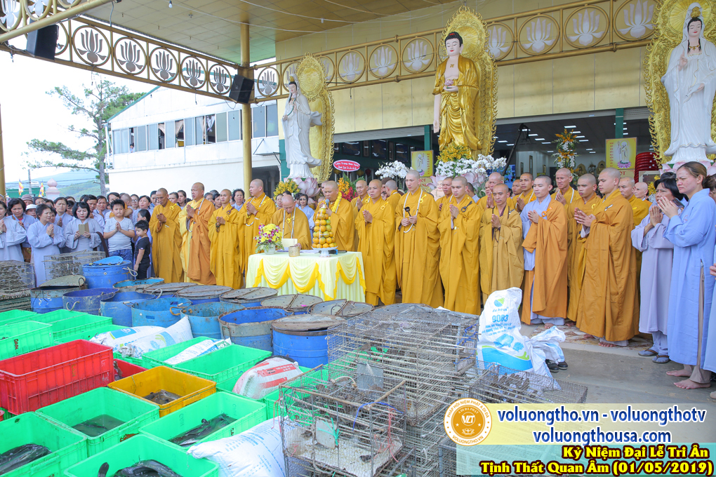hinh-anh-le-tri-an-su-truong-tai-chua-quan-the-am-ngay-01-05-2019-chua-quan-the-am-duc-trong-lam-dong-9.jpg