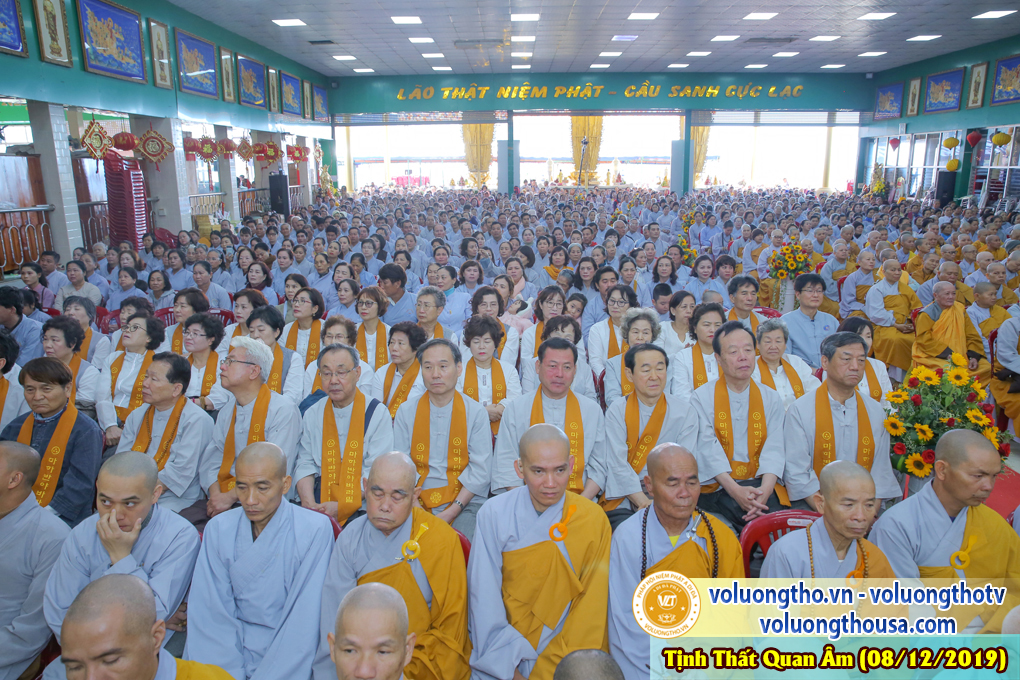 hinh-anh-le-via-duc-phat-a-di-da-tai-chua-quan-the-am-ngay-13-11-ky-hoi-chua-quan-the-am-duc-trong-lam-dong-39.jpg