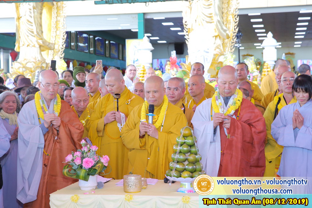hinh-anh-le-via-duc-phat-a-di-da-tai-chua-quan-the-am-ngay-13-11-ky-hoi-chua-quan-the-am-duc-trong-lam-dong-73.jpg