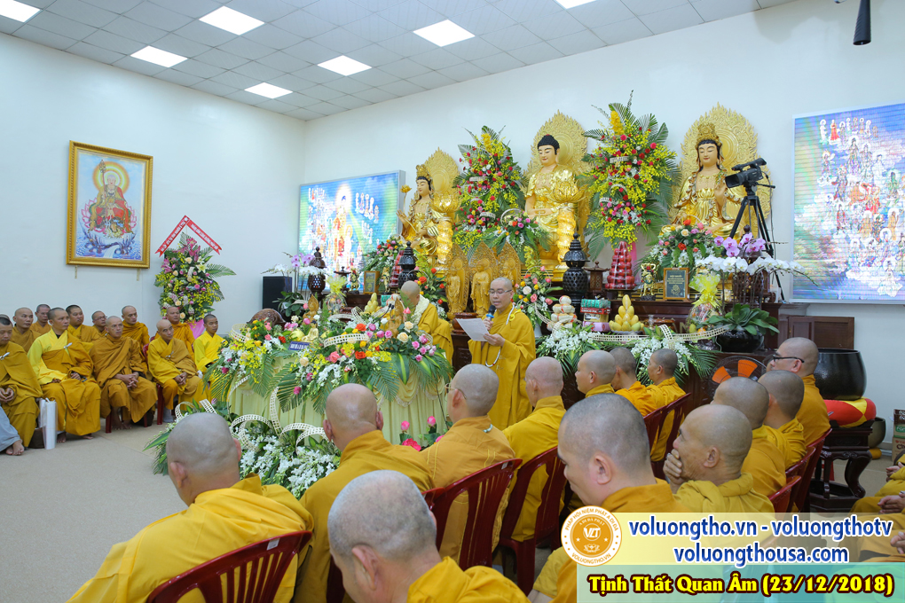 hinh-anh-le-via-duc-phat-a-di-da-tai-chua-quan-the-am-ngay-17-11-mau-tuat-chua-quan-the-am-duc-trong-lam-dong-18.jpg