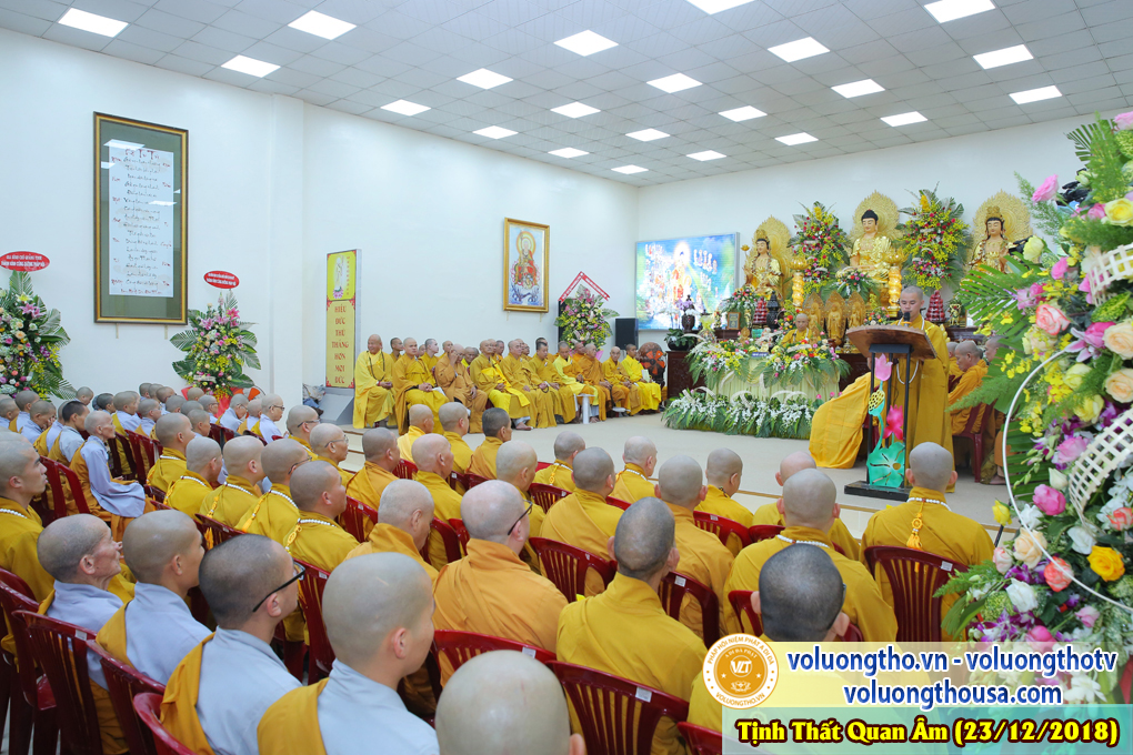 hinh-anh-le-via-duc-phat-a-di-da-tai-chua-quan-the-am-ngay-17-11-mau-tuat-chua-quan-the-am-duc-trong-lam-dong-38.jpg