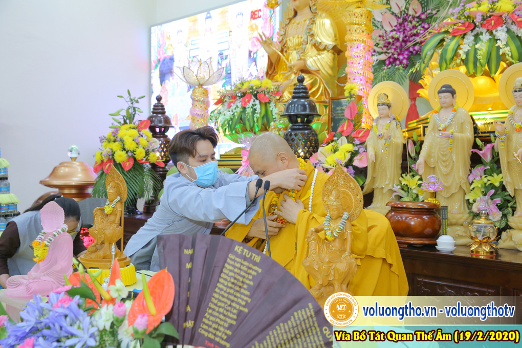 hinh-anh-le-via-quan-am-19-02-canh-ty-2020-chua-quan-the-am-duc-trong-lam-dong-32.jpg