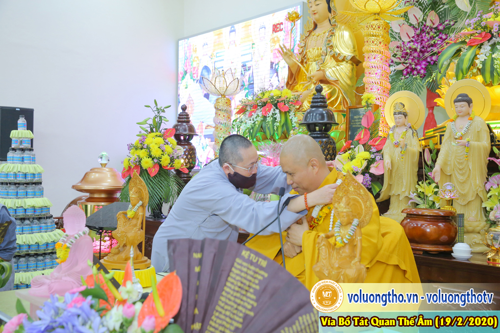 hinh-anh-le-via-quan-am-19-02-canh-ty-2020-chua-quan-the-am-duc-trong-lam-dong-33.jpg