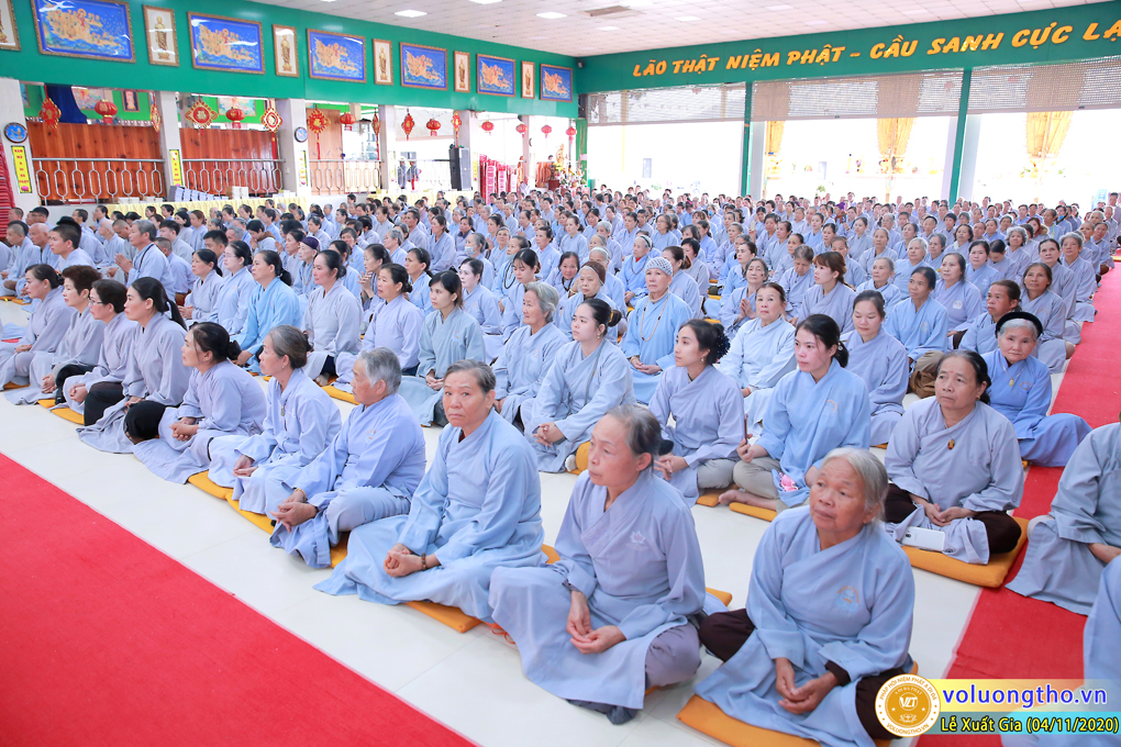 hinh-anh-le-xuat-gia-ngay-04-11-2020-19-09-canh-ty-chua-quan-the-am-duc-trong-lam-dong-19.jpg