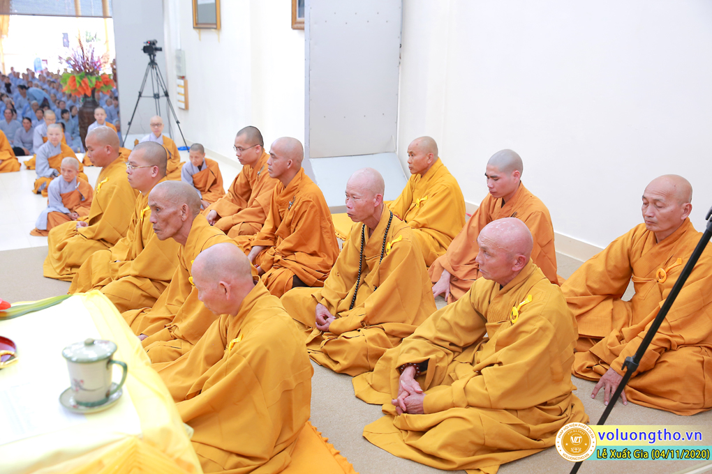hinh-anh-le-xuat-gia-ngay-04-11-2020-19-09-canh-ty-chua-quan-the-am-duc-trong-lam-dong-22.jpg