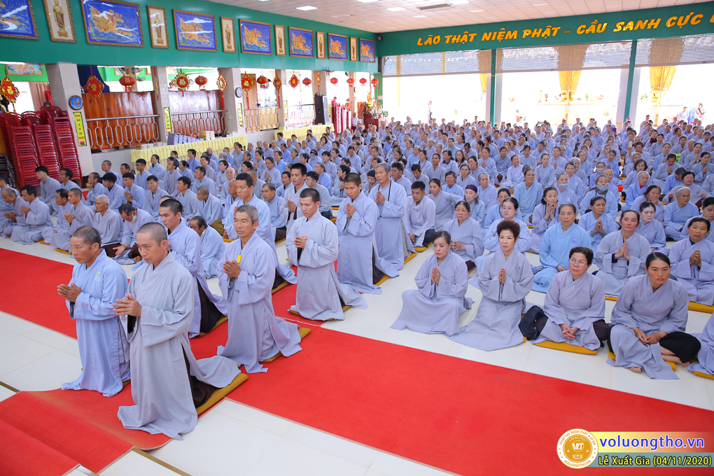 hinh-anh-le-xuat-gia-ngay-04-11-2020-19-09-canh-ty-chua-quan-the-am-duc-trong-lam-dong-31.jpg