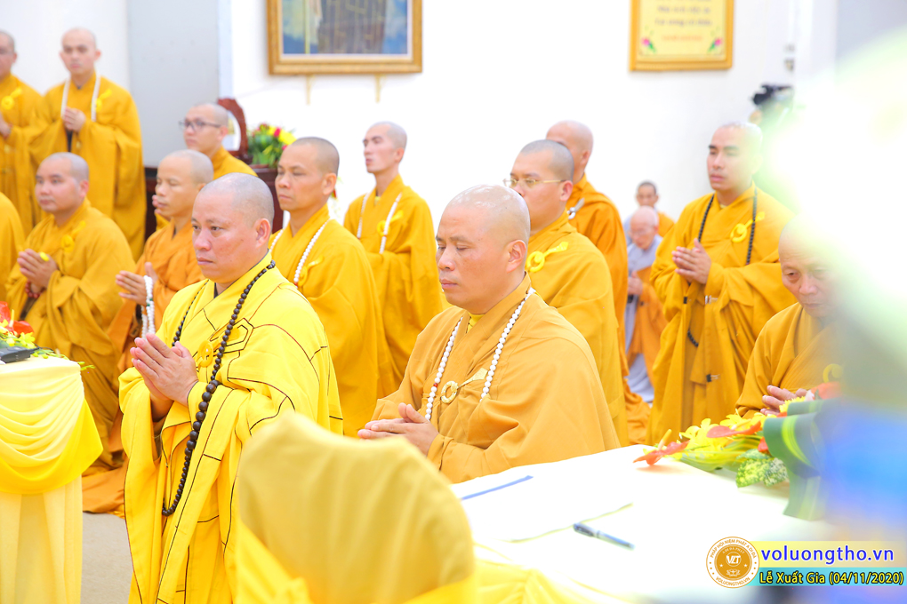hinh-anh-le-xuat-gia-ngay-04-11-2020-19-09-canh-ty-chua-quan-the-am-duc-trong-lam-dong-34.jpg