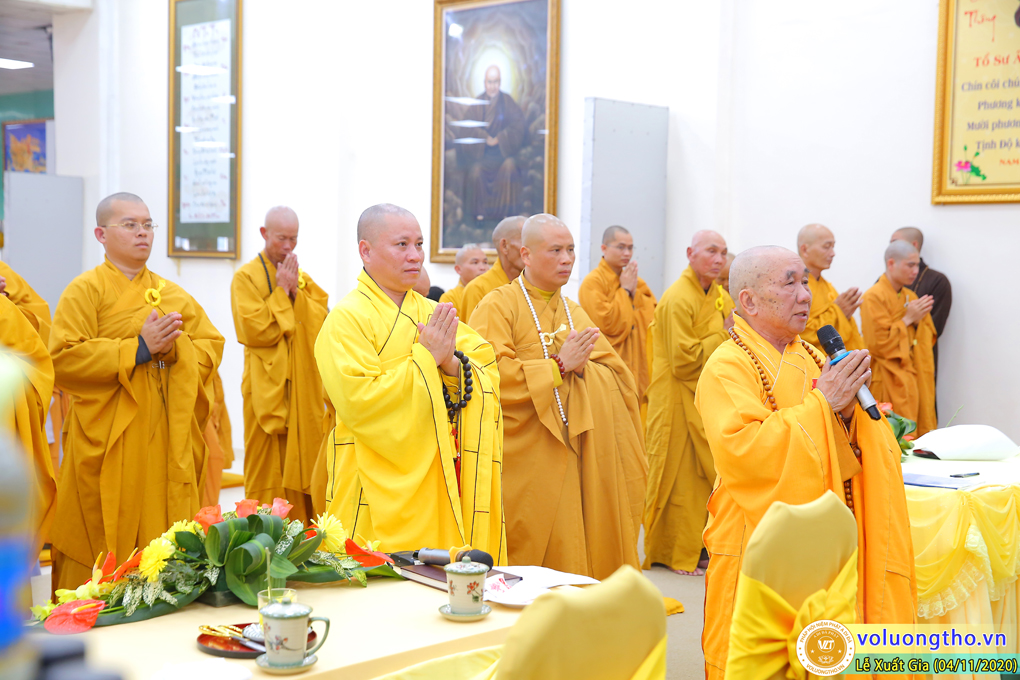 hinh-anh-le-xuat-gia-ngay-04-11-2020-19-09-canh-ty-chua-quan-the-am-duc-trong-lam-dong-37.jpg