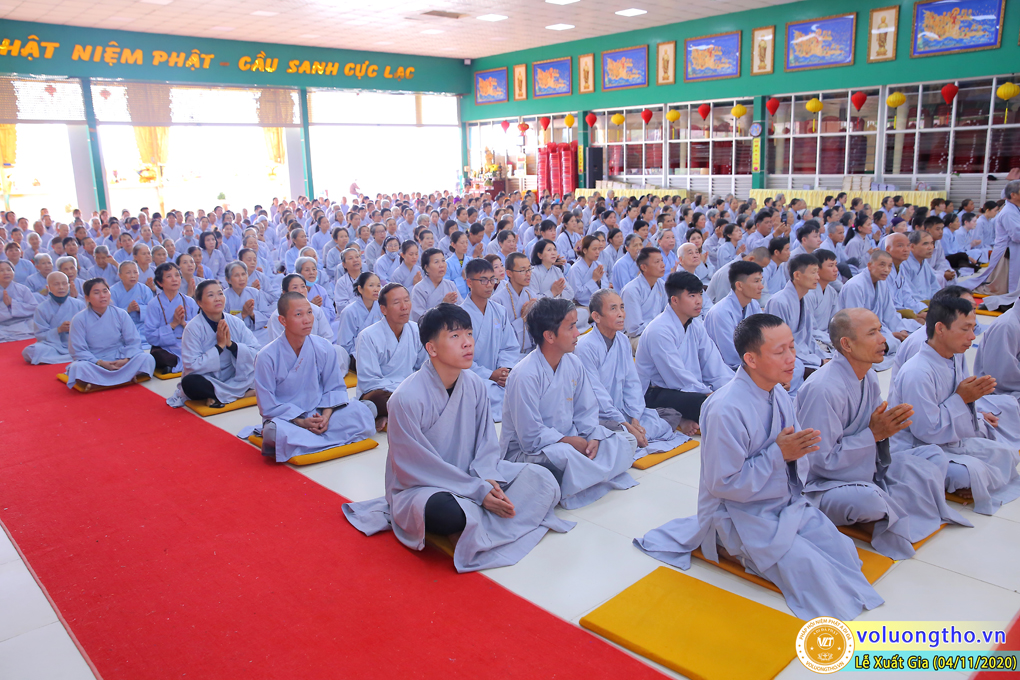 hinh-anh-le-xuat-gia-ngay-04-11-2020-19-09-canh-ty-chua-quan-the-am-duc-trong-lam-dong-43.jpg