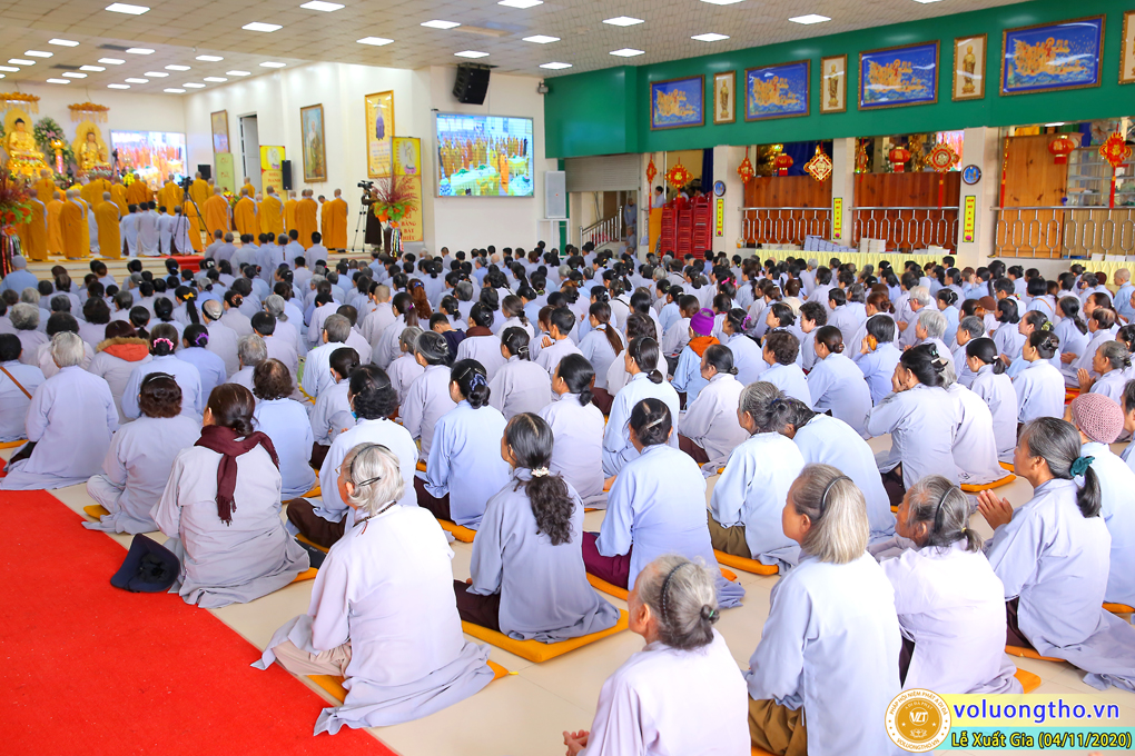 hinh-anh-le-xuat-gia-ngay-04-11-2020-19-09-canh-ty-chua-quan-the-am-duc-trong-lam-dong-45.jpg