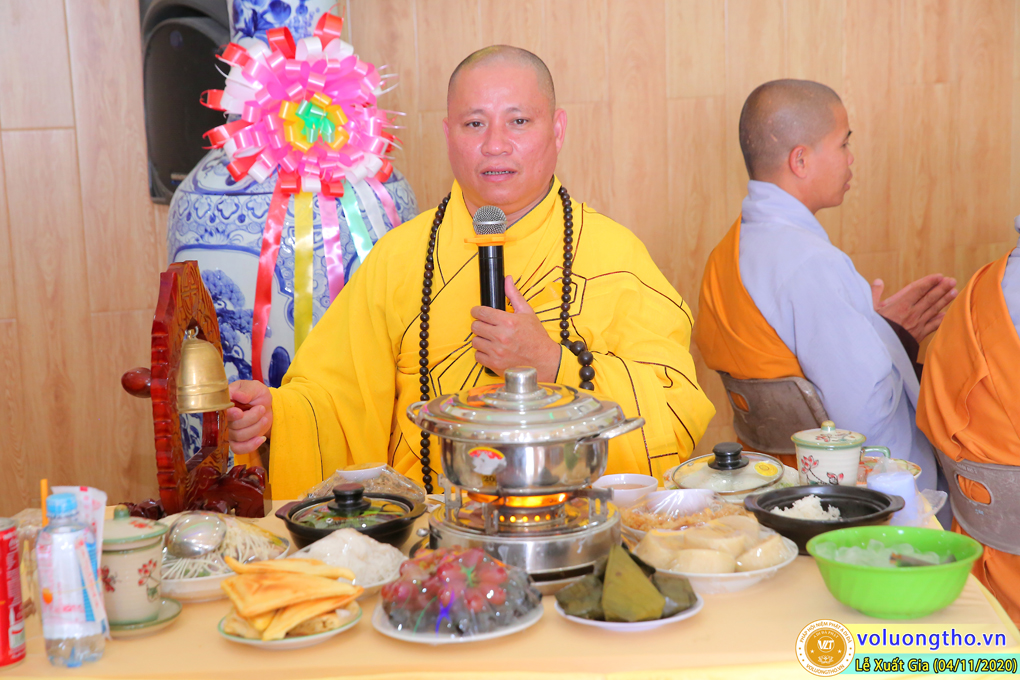 hinh-anh-le-xuat-gia-ngay-04-11-2020-19-09-canh-ty-chua-quan-the-am-duc-trong-lam-dong-66.jpg