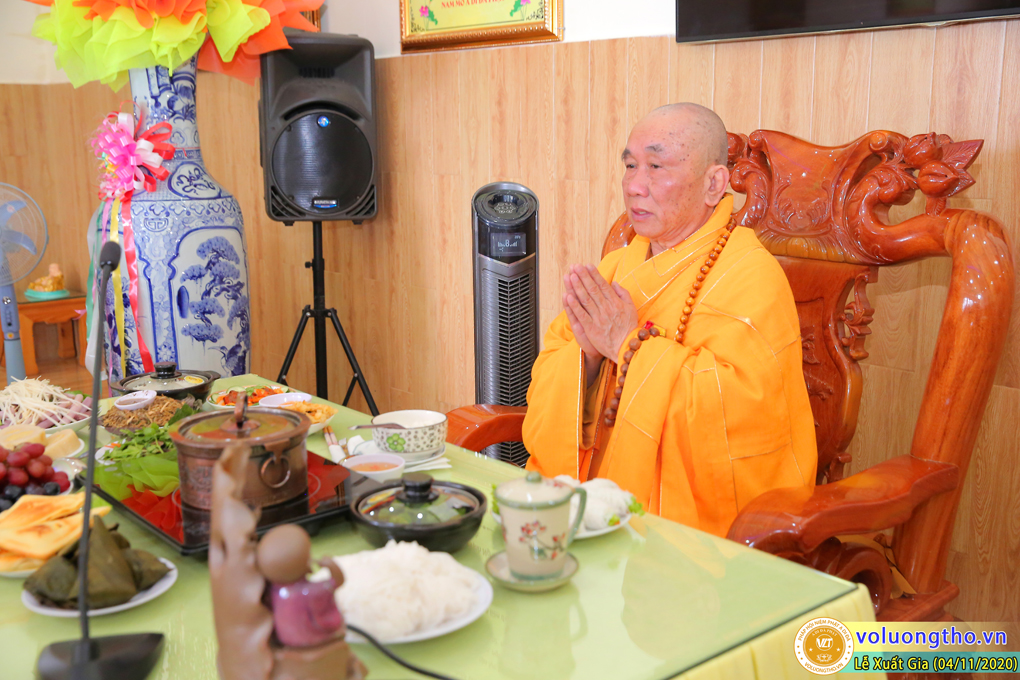 hinh-anh-le-xuat-gia-ngay-04-11-2020-19-09-canh-ty-chua-quan-the-am-duc-trong-lam-dong-67.jpg