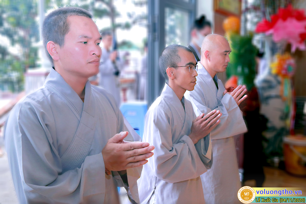 hinh-anh-le-xuat-gia-ngay-04-11-2020-19-09-canh-ty-chua-quan-the-am-duc-trong-lam-dong-7.jpg