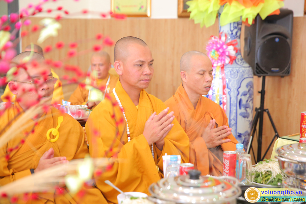 hinh-anh-le-xuat-gia-ngay-04-11-2020-19-09-canh-ty-chua-quan-the-am-duc-trong-lam-dong-76.jpg