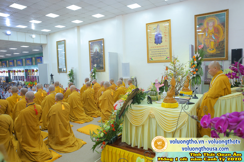 hinh-anh-mung-1-tet-canh-ty-2020-chua-quan-the-am-duc-trong-lam-dong-26.jpg
