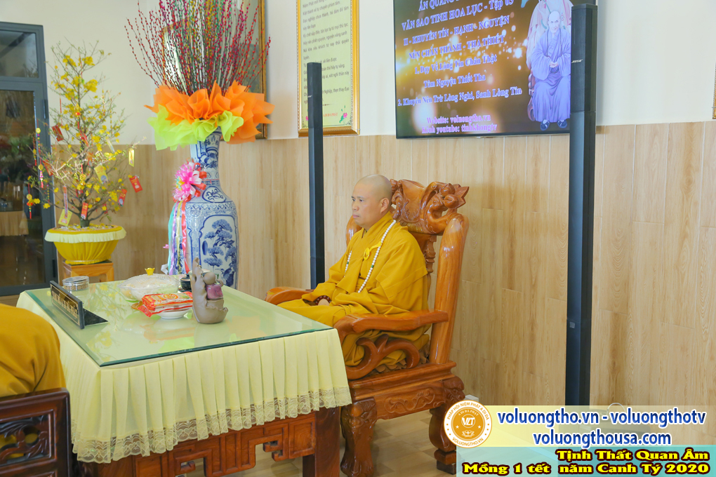 hinh-anh-mung-1-tet-canh-ty-2020-chua-quan-the-am-duc-trong-lam-dong-45.jpg