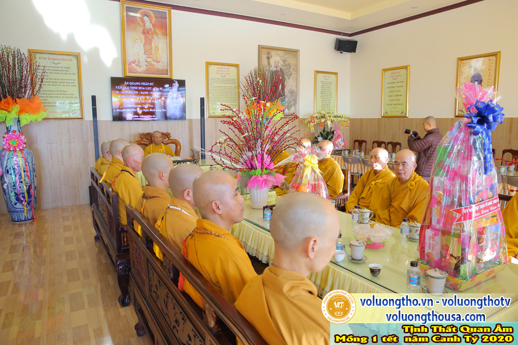 hinh-anh-mung-1-tet-canh-ty-2020-chua-quan-the-am-duc-trong-lam-dong-56.jpg