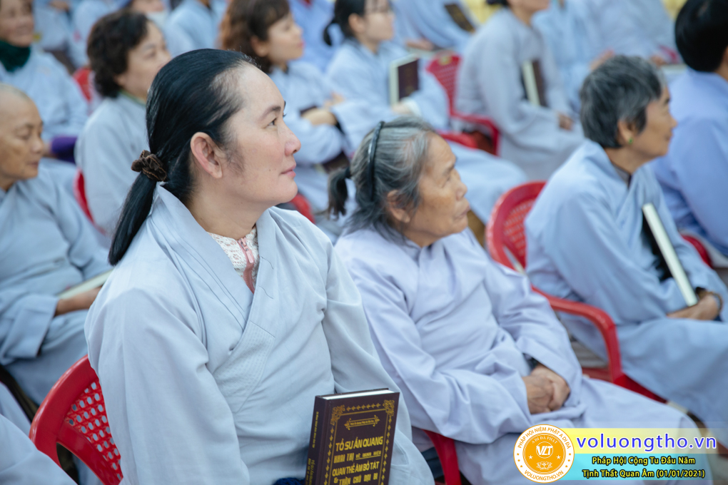 hinh-anh-phap-hoi-cong-tu-dau-nam-ngay-01-01-2021-chua-quan-the-am-duc-trong-lam-dong-14.jpg