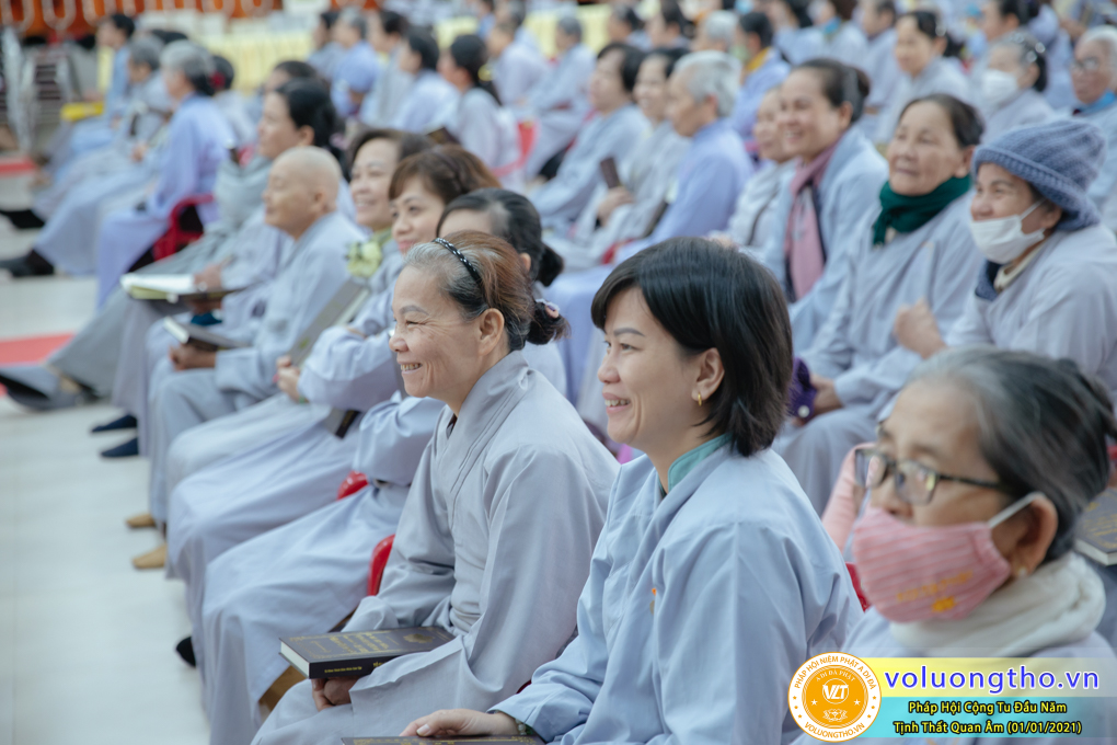 hinh-anh-phap-hoi-cong-tu-dau-nam-ngay-01-01-2021-chua-quan-the-am-duc-trong-lam-dong-15.jpg