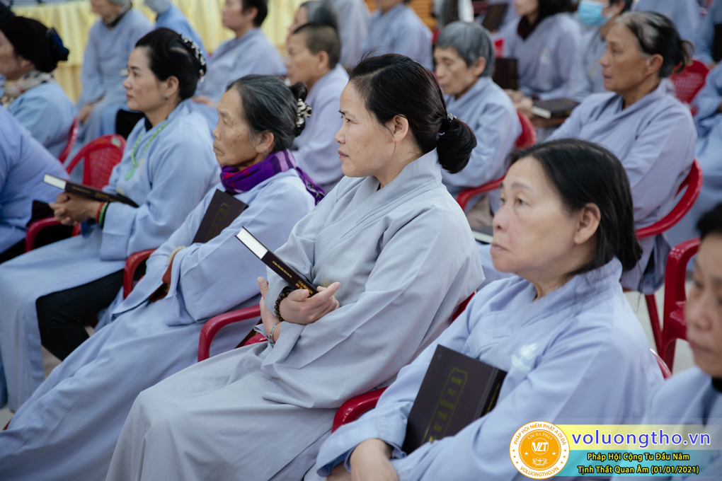 hinh-anh-phap-hoi-cong-tu-dau-nam-ngay-01-01-2021-chua-quan-the-am-duc-trong-lam-dong-17.jpg