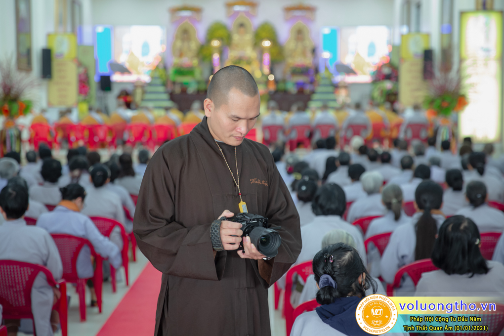 hinh-anh-phap-hoi-cong-tu-dau-nam-ngay-01-01-2021-chua-quan-the-am-duc-trong-lam-dong-20.jpg